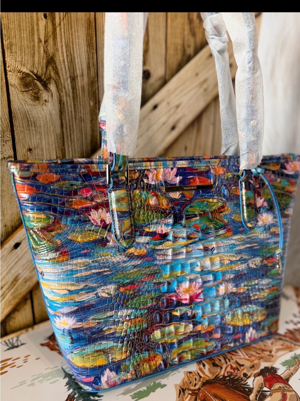 FIRM >>> Brahmin Med Asher Waterlily Beautiful floral NWT
